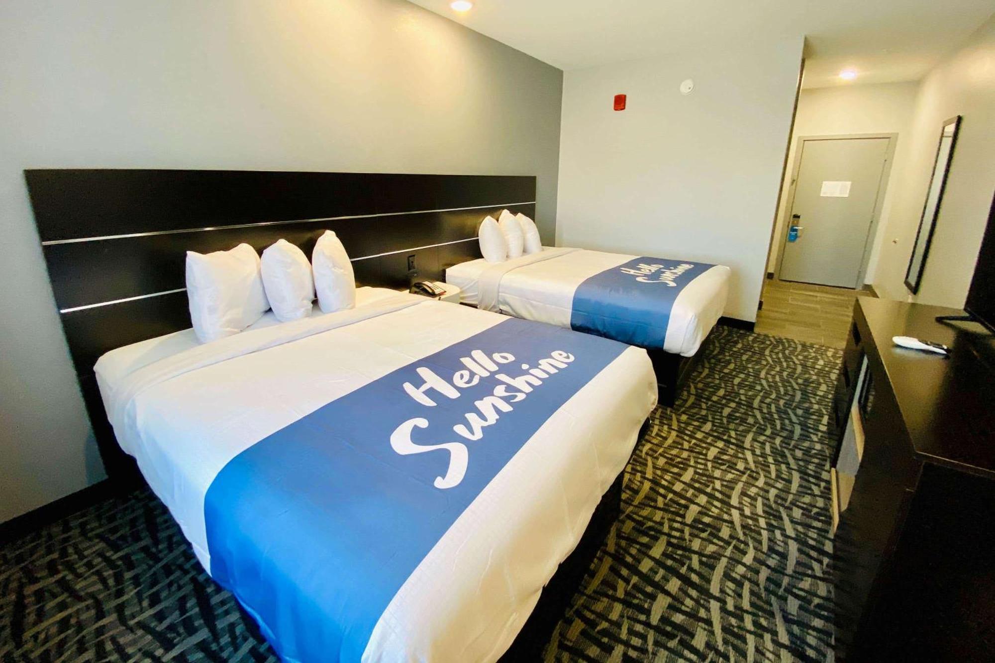 Days Inn & Suites By Wyndham Horn Lake - Memphis Graceland Esterno foto