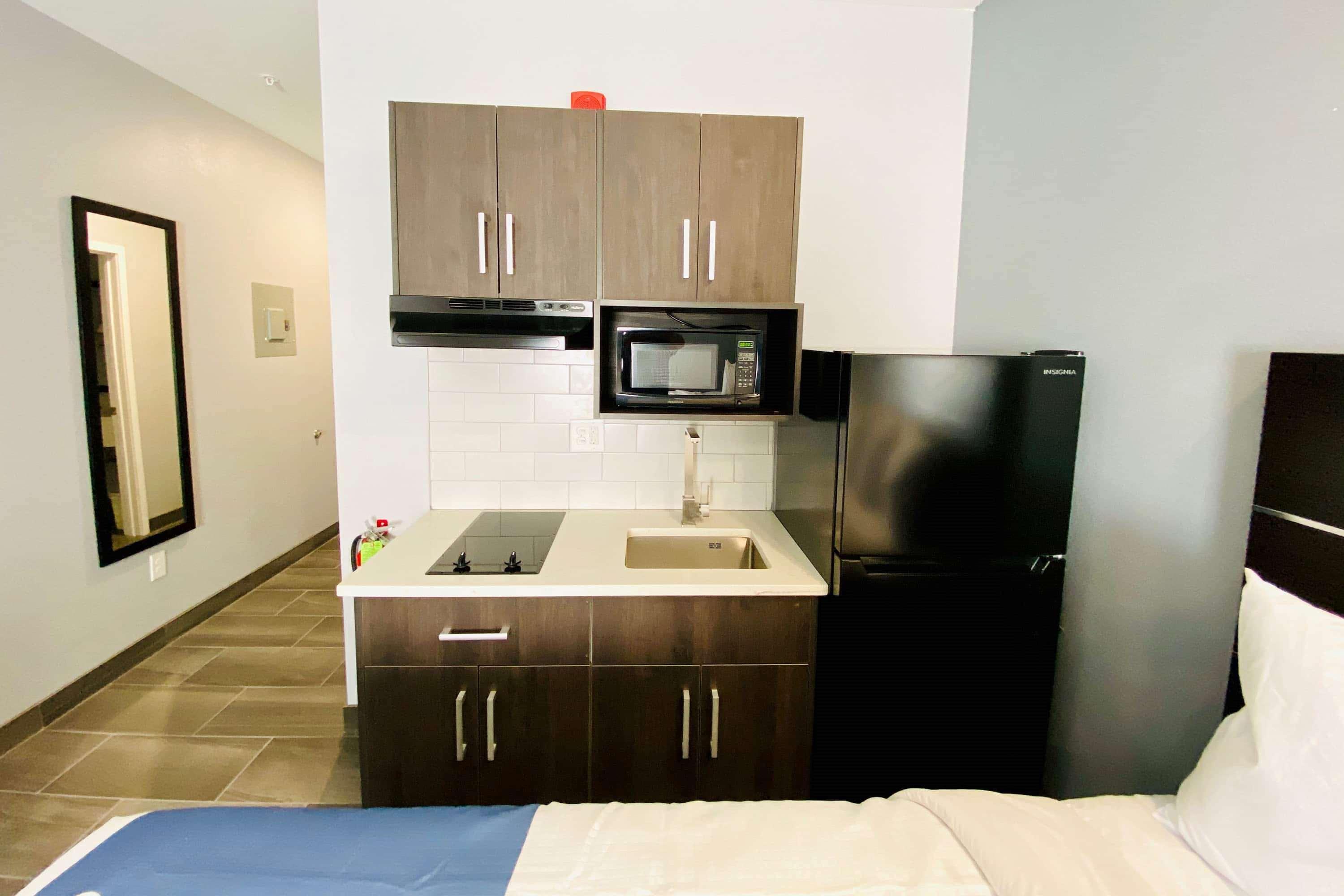 Days Inn & Suites By Wyndham Horn Lake - Memphis Graceland Esterno foto